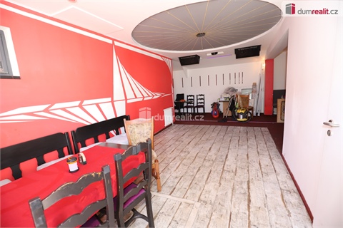 Prodej komerčního objektu, 330 m² - 22