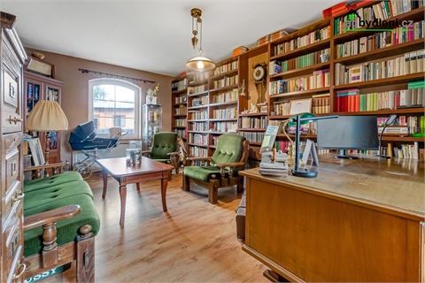 Prodej rodinného domu, 280 m² 2