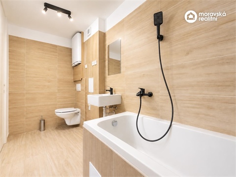 Prodej bytu 1kk, 51 m² 6