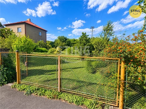 Prodej stavebního pozemku, 1 168 m² 0