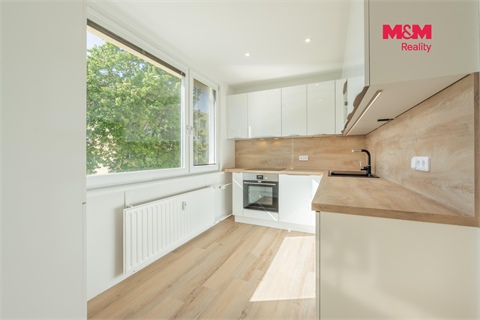 Prodej bytu 4+1, 77 m² - 8