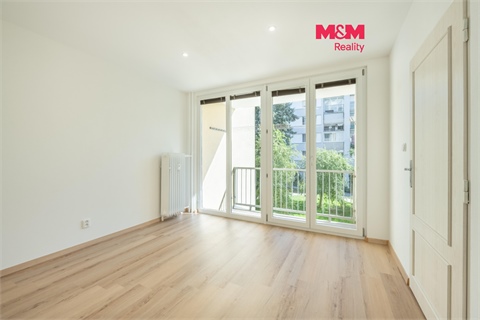Prodej bytu 4+1, 77 m² 0