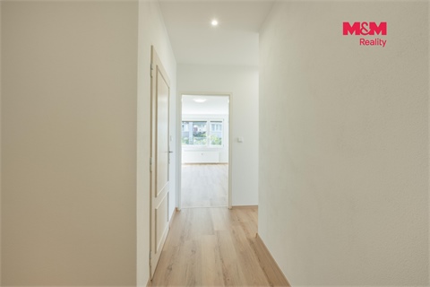 Prodej bytu 4+1, 77 m² 18