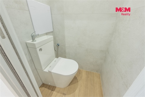 Prodej bytu 4+1, 77 m² 16