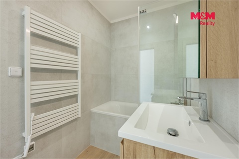 Prodej bytu 4+1, 77 m² 14