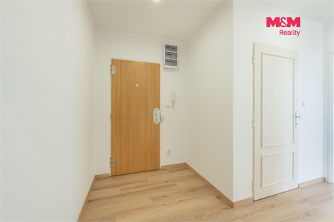 Prodej bytu 4+1, 77 m² 26