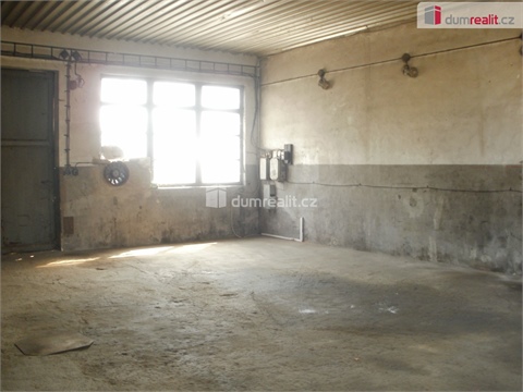 Pronájem garáže, 100 m² - 2