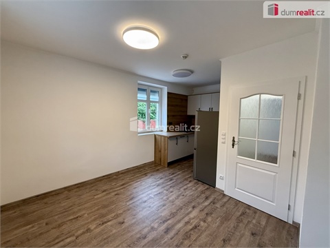 Pronájem bytu 2kk, 40 m² 12