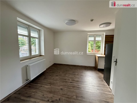 Pronájem bytu 2kk, 40 m² 10