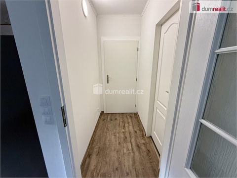Pronájem bytu 2kk, 40 m² - 12