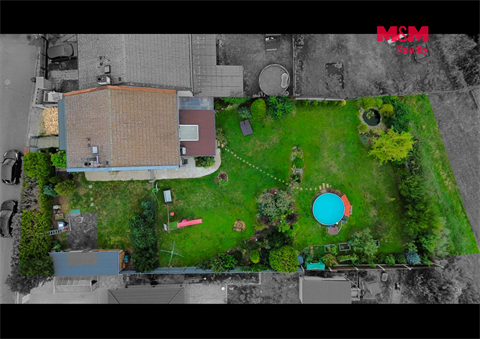 Prodej rodinného domu, 930 m² 6