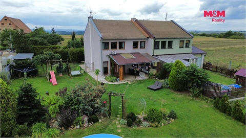 Prodej rodinného domu, 930 m² 12