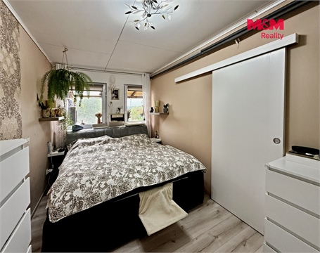Prodej rodinného domu, 930 m² 26