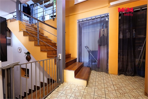 Prodej rodinného domu, 190 m² - 12