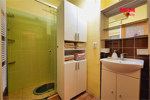 Prodej rodinného domu, 190 m² - 10
