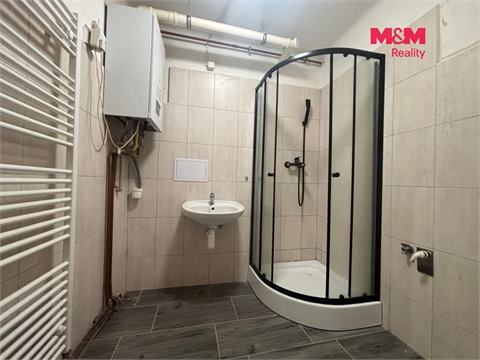 Pronájem bytu 2+1, 58 m² 2