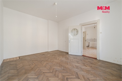 Prodej rodinného domu, 200 m² - 2