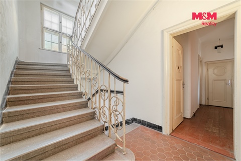 Prodej rodinného domu, 200 m² 8