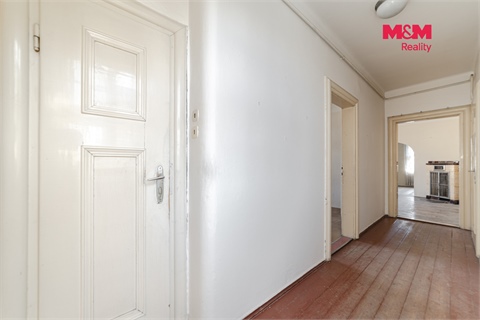 Prodej rodinného domu, 200 m² - 8