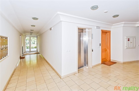 Pronájem bytu 3kk, 102 m² 8