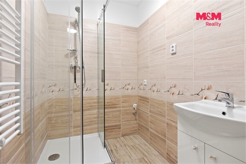 Pronájem bytu 2kk, 48 m² 12