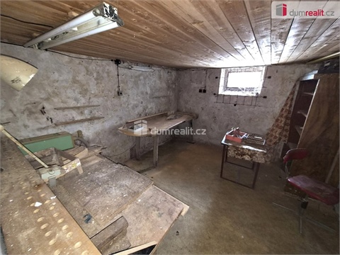 Prodej rodinného domu, 200 m² - 8