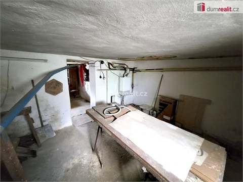Prodej rodinného domu, 200 m² 10