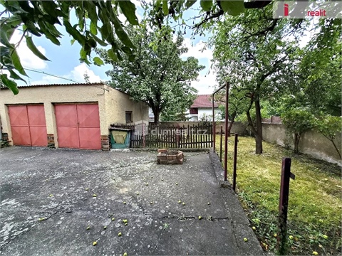 Prodej rodinného domu, 200 m² 12