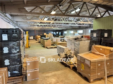 Pronájem skladu / haly, 540 m² 2