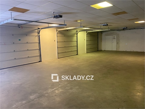 Pronájem skladu / haly, 1 529 m² - 0