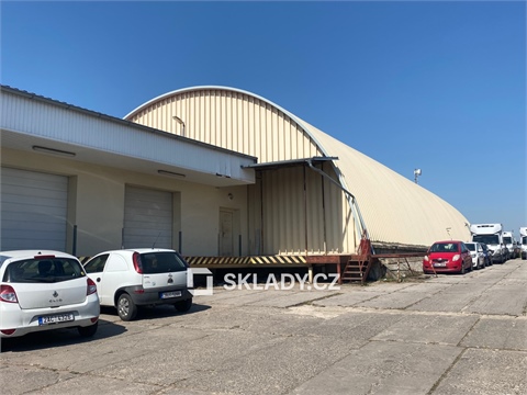 Pronájem skladu / haly, 1 529 m² 0