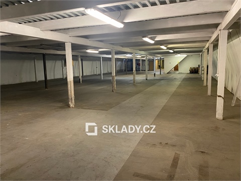 Pronájem skladu / haly, 1 529 m² 2