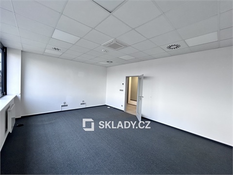 Pronájem kanceláře, 216 m² 10