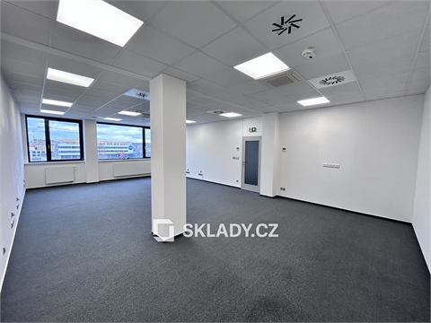Pronájem kanceláře, 216 m² 0