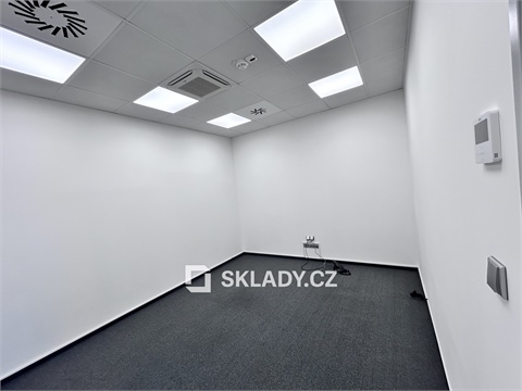 Pronájem kanceláře, 216 m² - 0