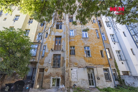Prodej komerčního objektu, 110 m² - 24