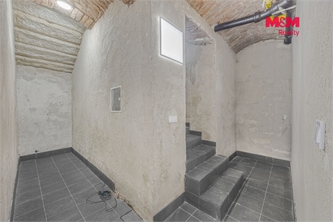 Prodej komerčního objektu, 110 m² - 20
