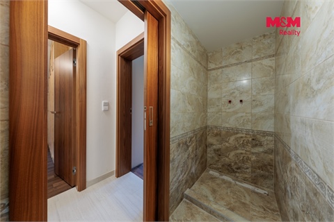 Prodej rodinného domu, 118 m² - 6