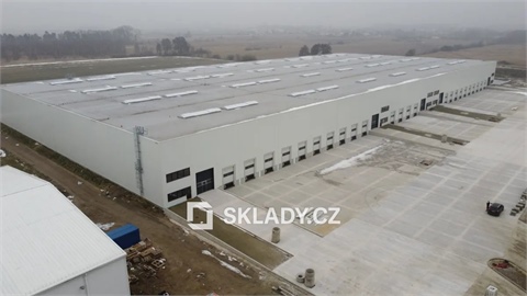 Pronájem skladu / haly, 4 000 m² 2