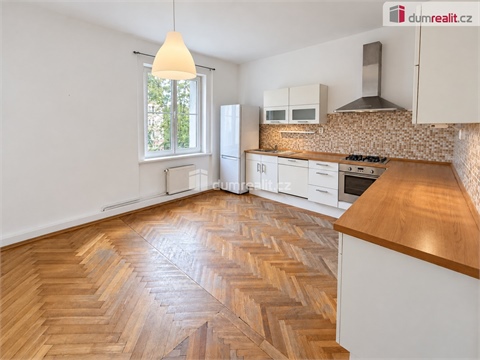 Pronájem bytu 3+1, 100 m² 0