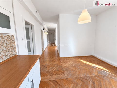 Pronájem bytu 3+1, 100 m² 2