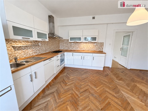 Pronájem bytu 3+1, 100 m² - 0