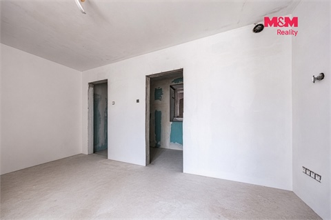 Prodej rodinného domu, 235 m² 12