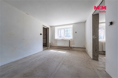 Prodej rodinného domu, 235 m² - 10