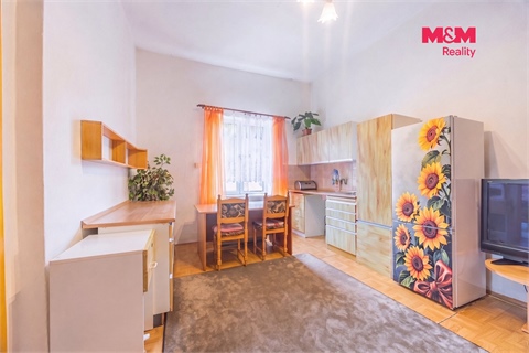 Prodej komerčního objektu, 336 m² 12