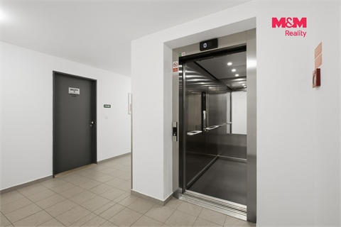 Pronájem bytu 1kk, 27 m² 10