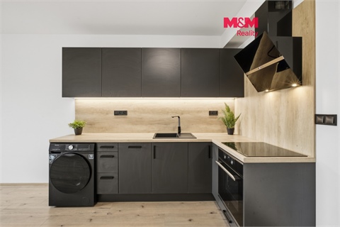Pronájem bytu 1kk, 27 m² 0