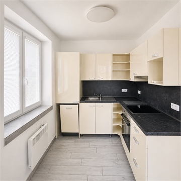 Pronájem bytu 2+1, 46 m² 2