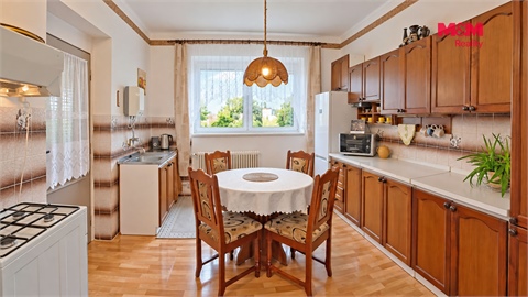 Prodej rodinného domu, 150 m² - 2