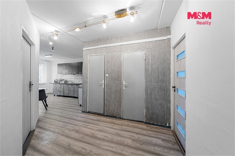 Prodej bytu 3+1, 68 m² 12